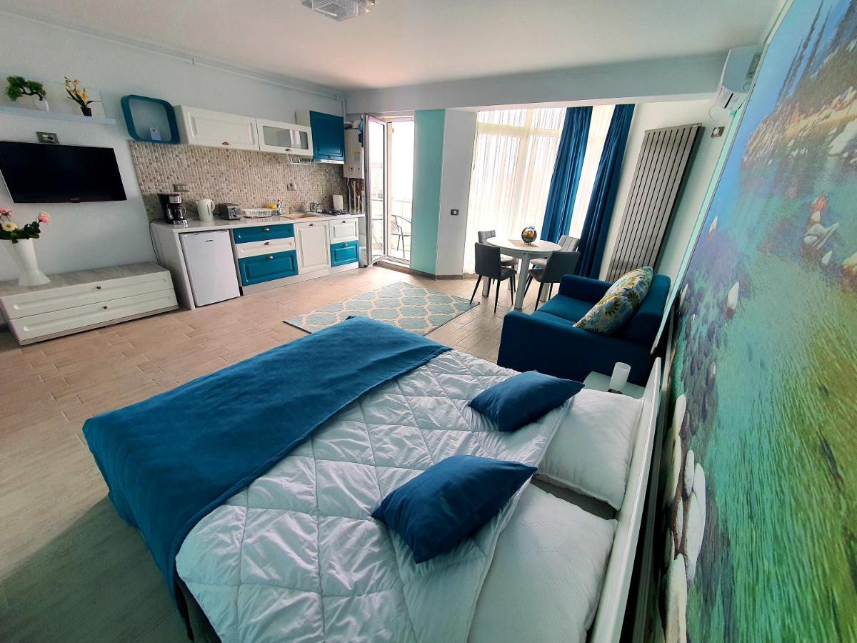 Alezzi Majestic Apartments 97 Năvodari Esterno foto